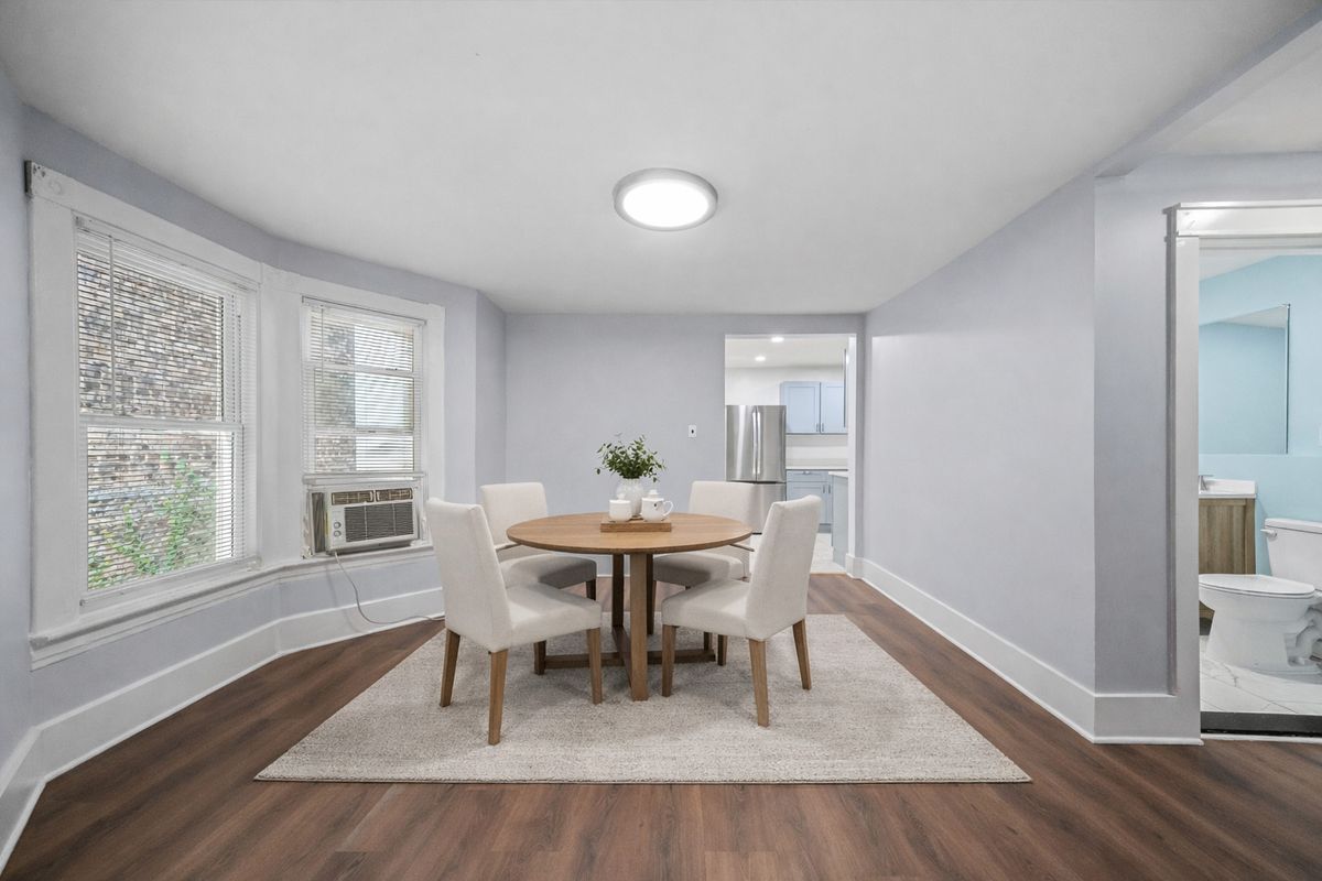 15612 LOOMIS Avenue, Harvey, IL 60426