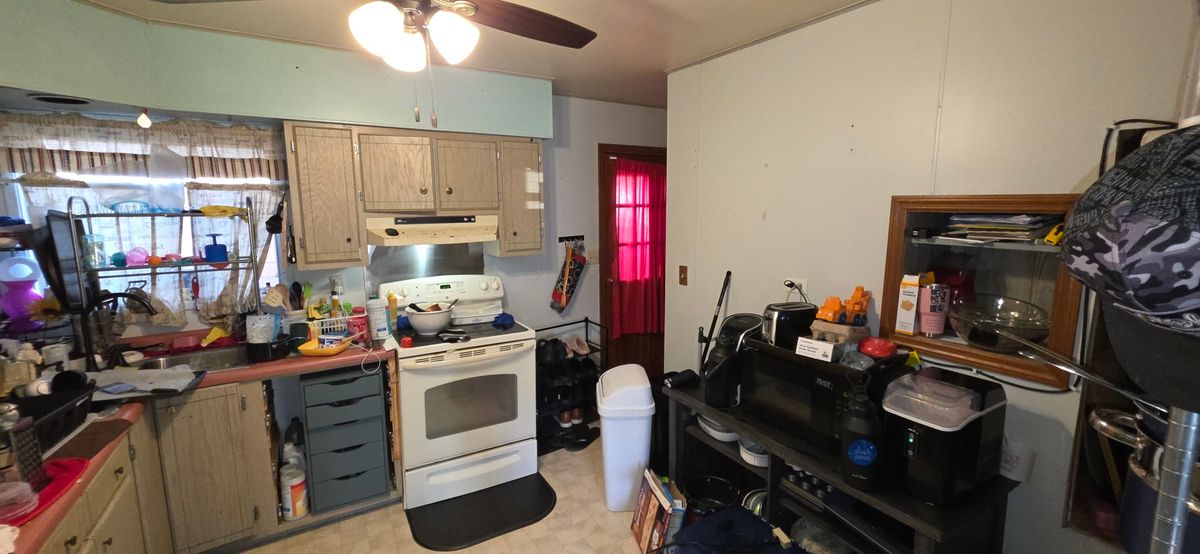 1702 19th Avenue, Sterling, IL 61081