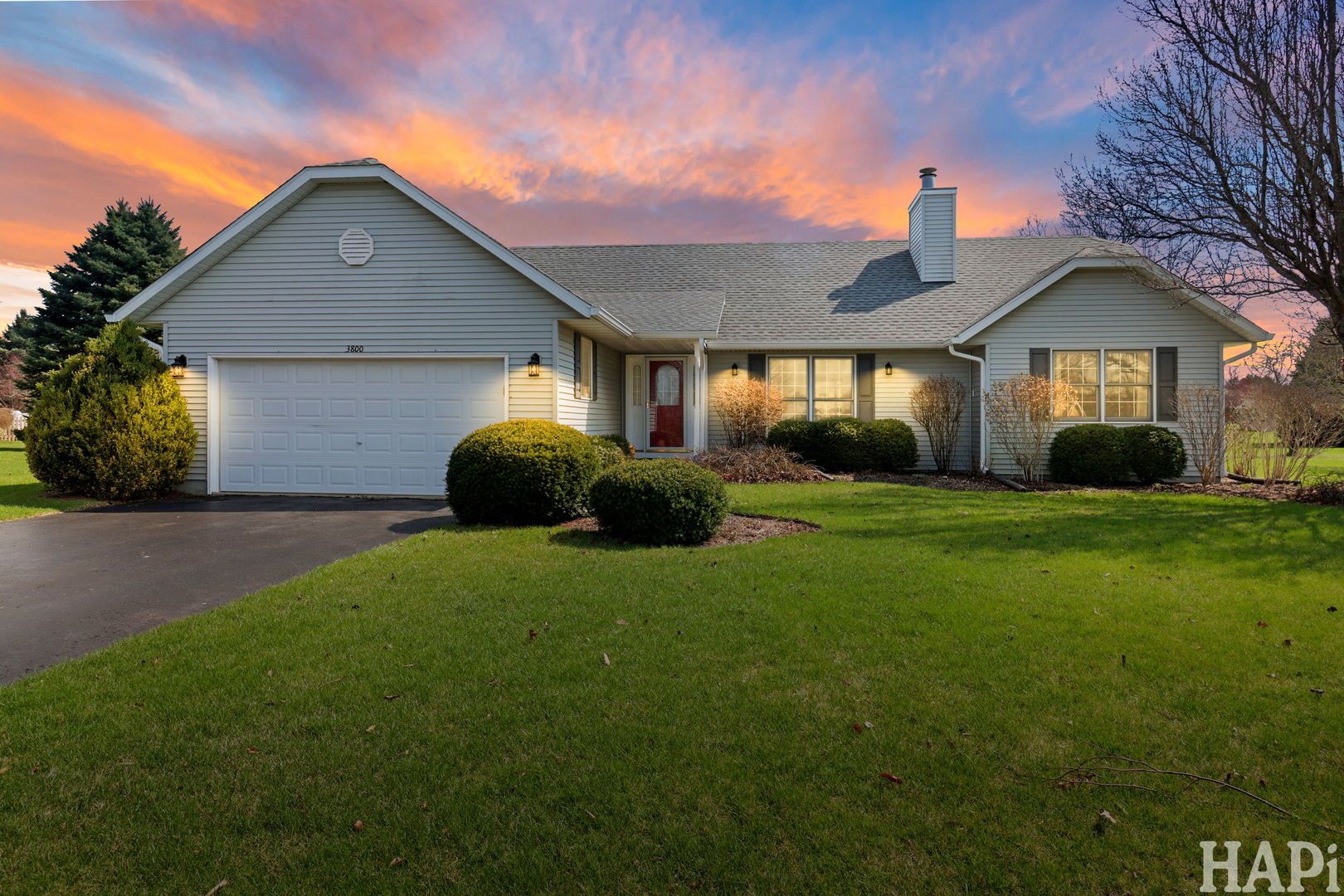 3800 Twin Oaks Drive — Wonder Lake, IL 60097