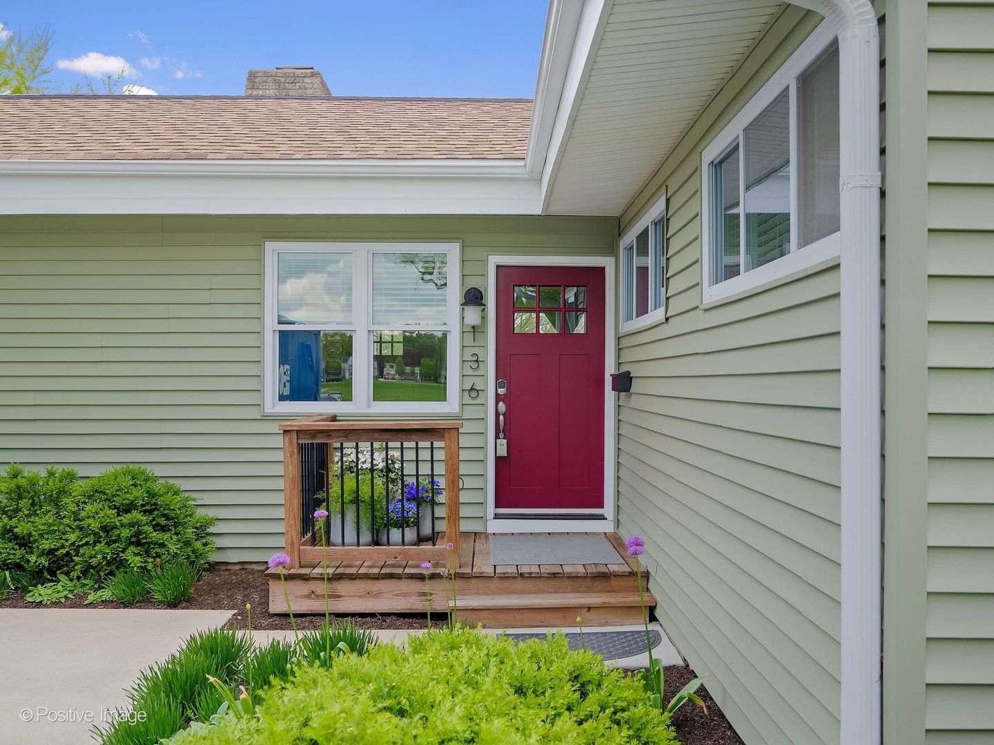 136 Green Valley Drive — Lombard, IL 60148