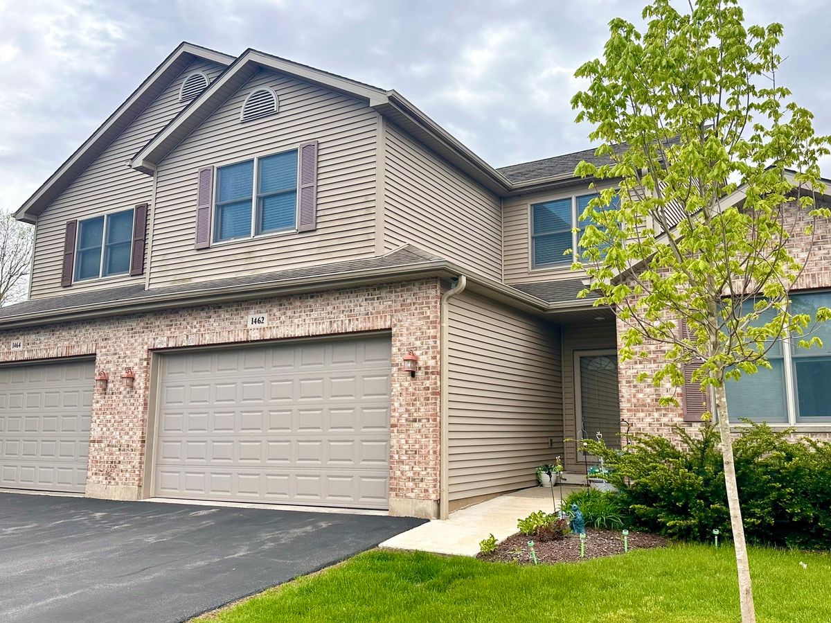 1462 Ridge Drive, Sycamore, IL 60178