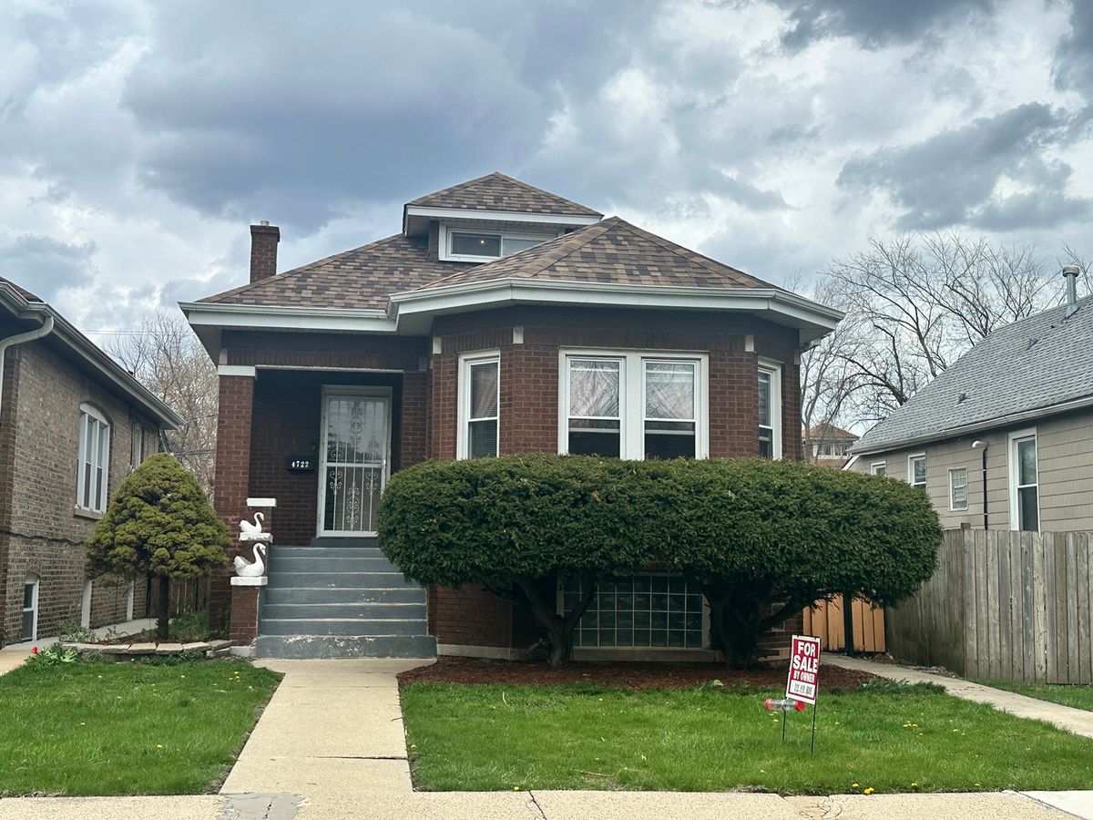 4722 Altgeld Street, Chicago, IL 60639