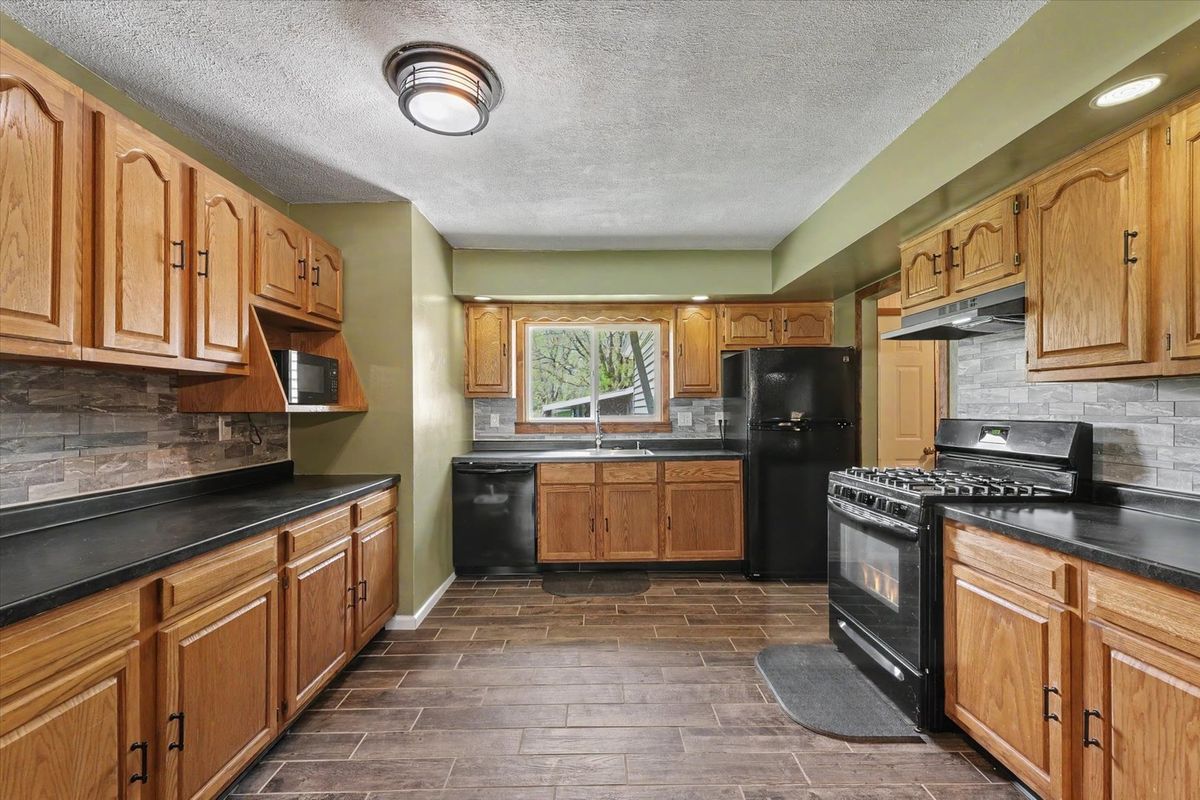 628 Courtland Street, Saybrook, IL 61770