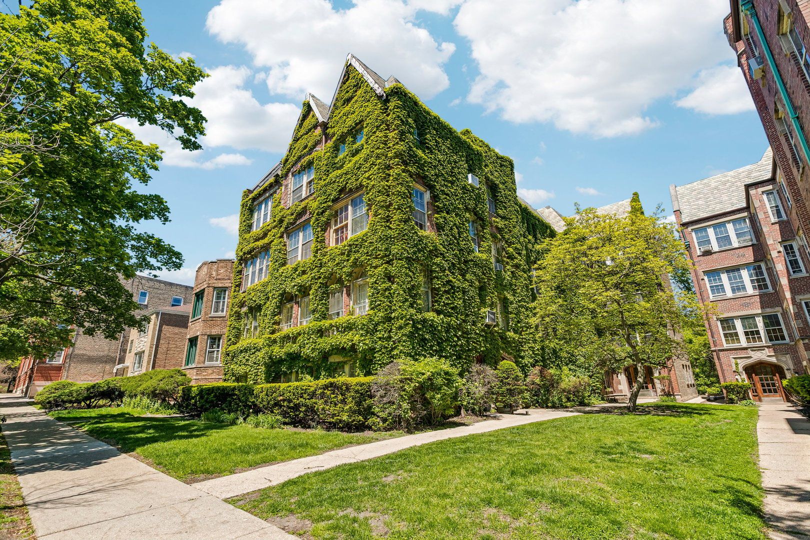 821 Brummel Street #3 — Evanston, IL 60202