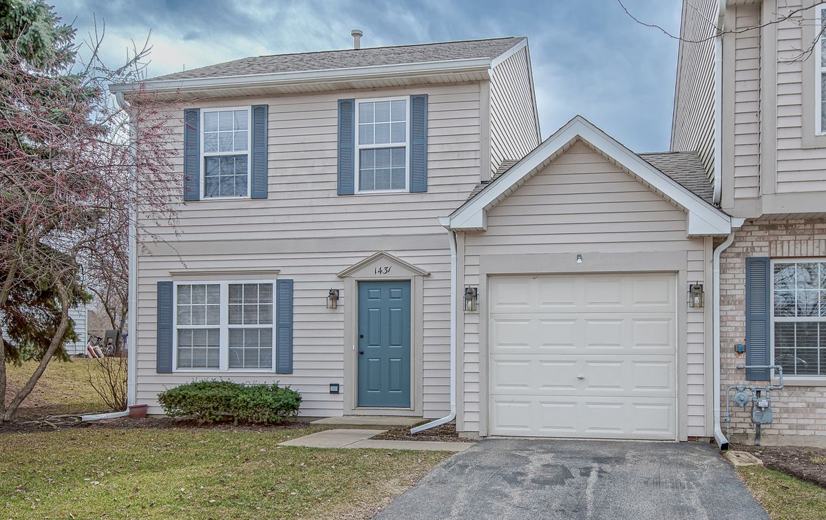 1431 SPLIT OAK Circle, Round Lake Beach, IL 60073