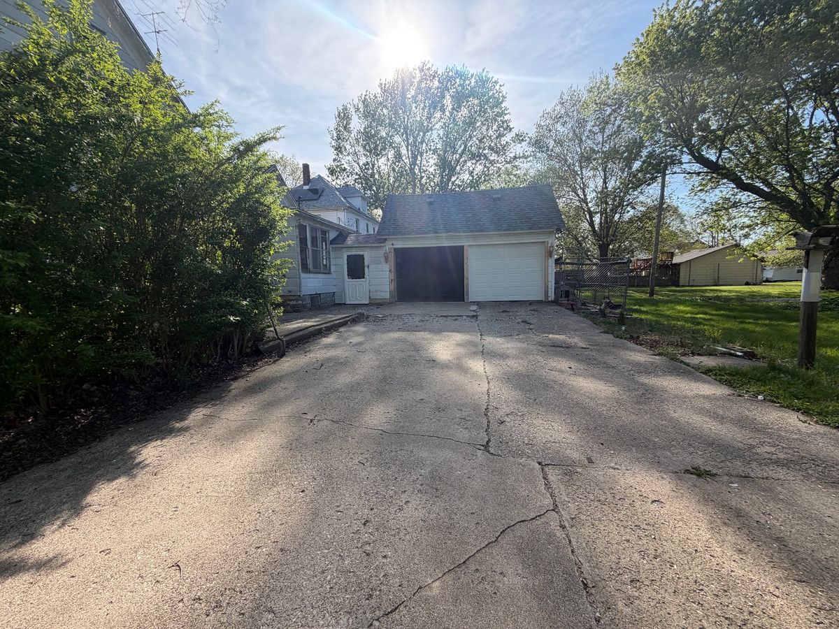 385 Main Street, Sheldon, IL 60966