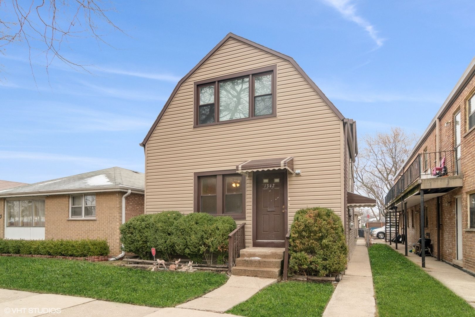 1342 Circle Avenue #1 — Forest Park, IL 60130