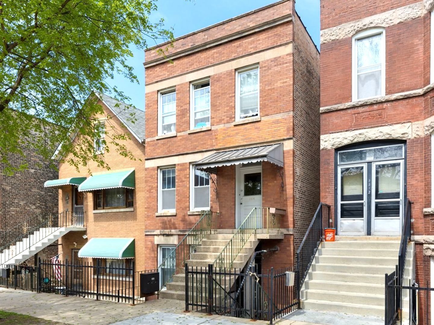 2314 W 25th Street — Chicago, IL 60608
