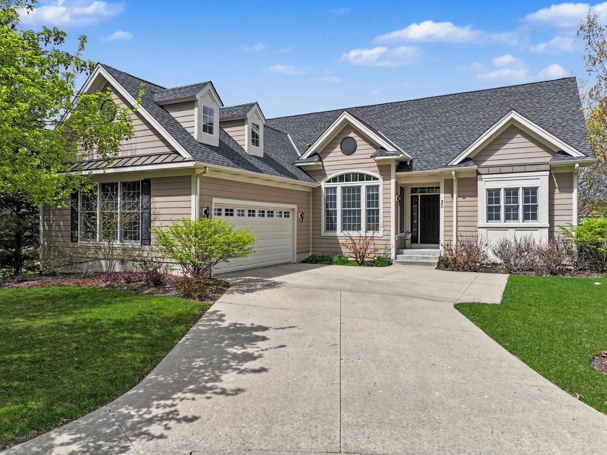 30 Denali Court, South Barrington, IL 60010