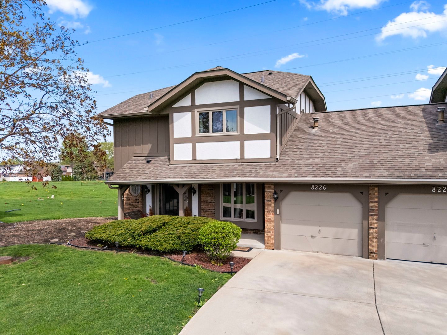 8226 Millbank Drive — Orland Park, IL 60462