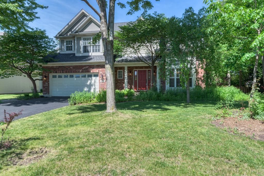 496 Bennett Drive — North Aurora, IL 60542