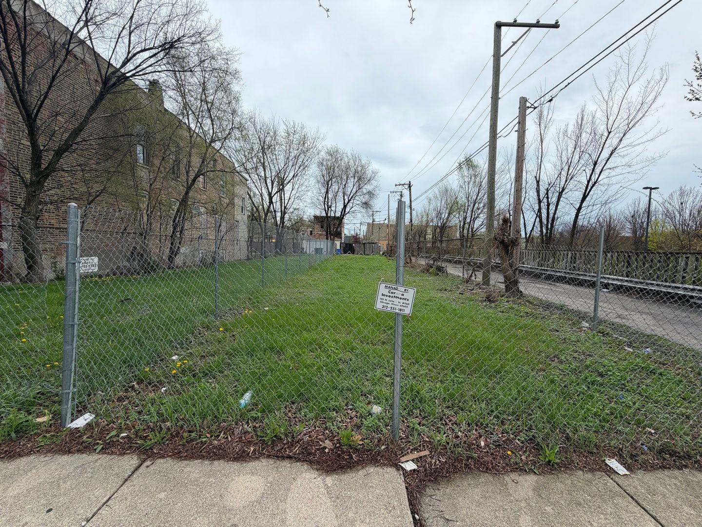 517 N Sawyer Avenue — Chicago, IL 60624
