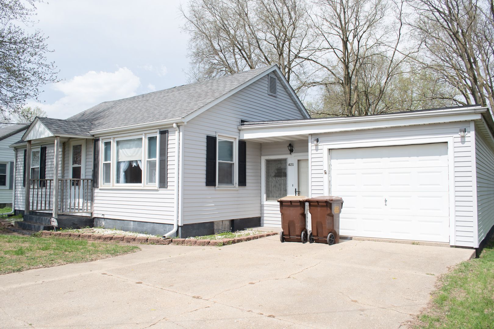 421 7th Avenue — Erie, IL 61250