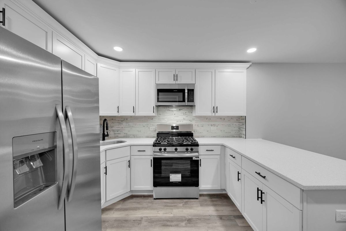 2129 219th Street, Sauk Village, IL 60411