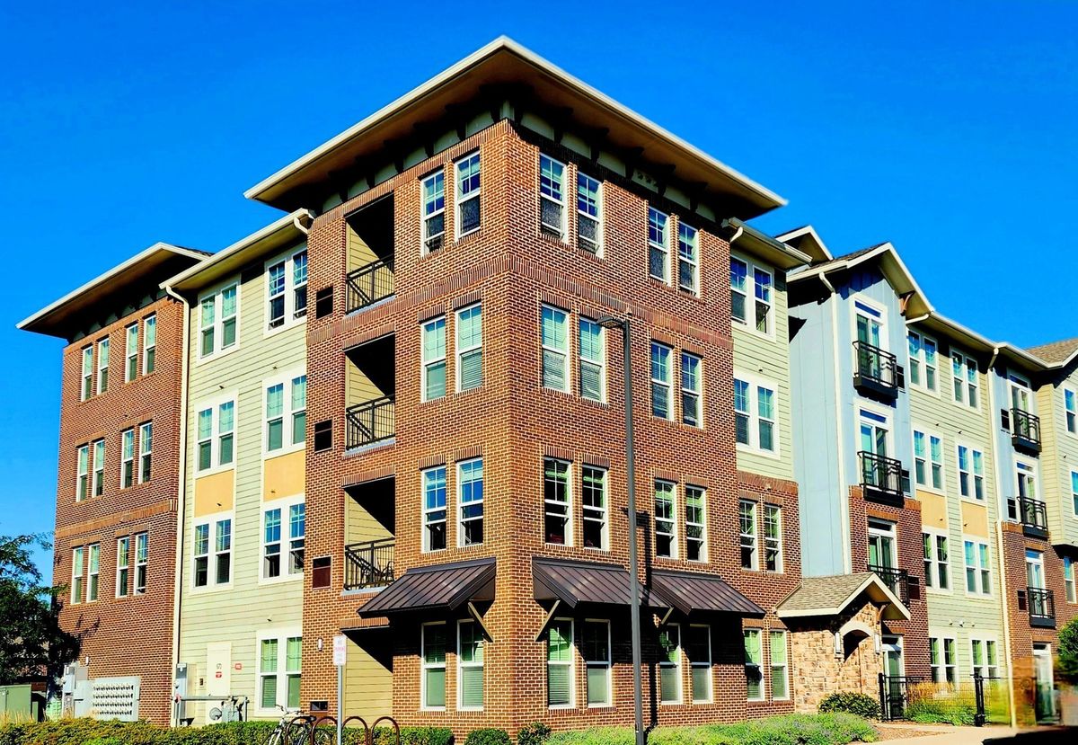 670 Algonquin Road, Schaumburg, IL 60173