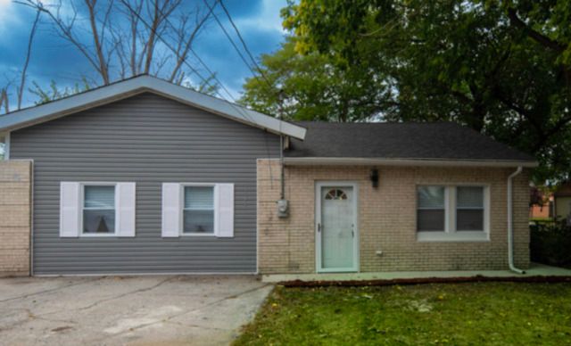 14810 Perry Avenue — South Holland, IL 60473