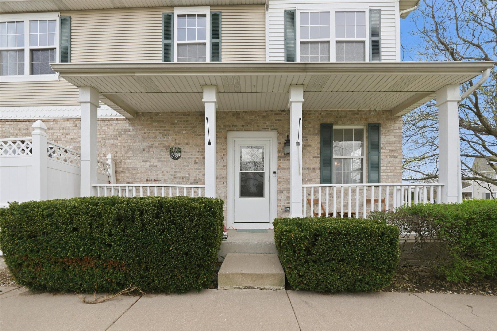 39 Freesia Drive — Romeoville, IL 60446
