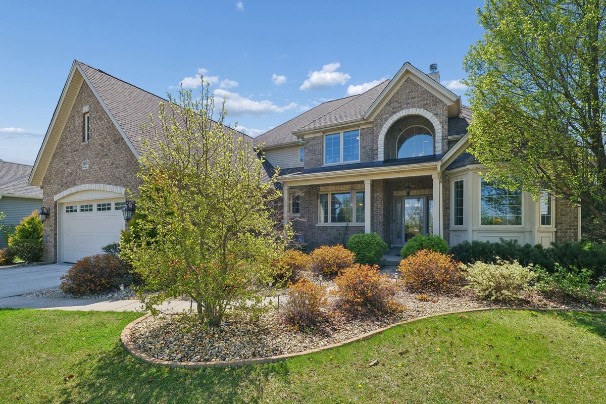 26009 Stewart Ridge Drive, Plainfield, IL 60585