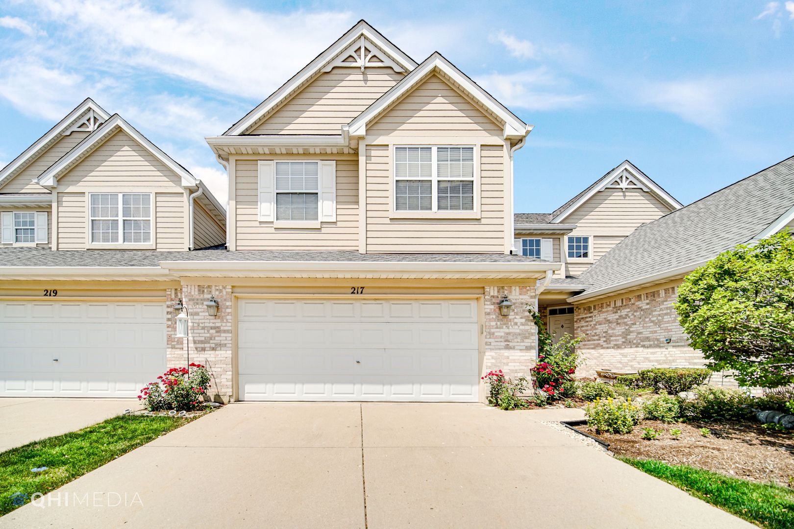 217 Wimbledon Place — Bloomingdale, IL 60108