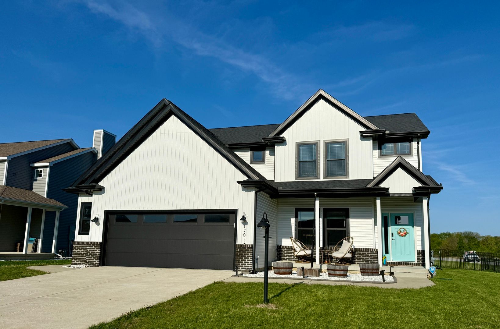 1701 Littlefield Lane — Mahomet, IL 61853