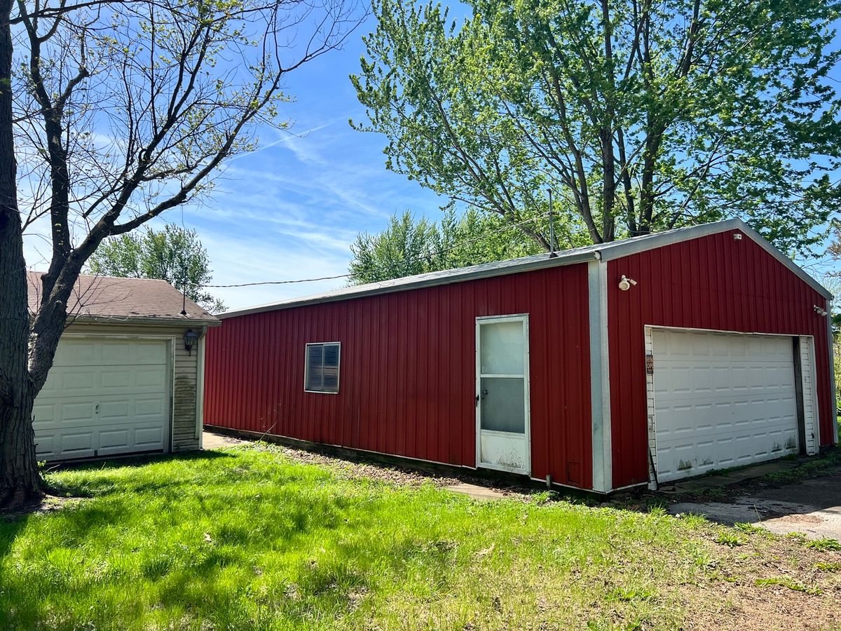 313 Woodworth Drive, Tolono, IL 61880