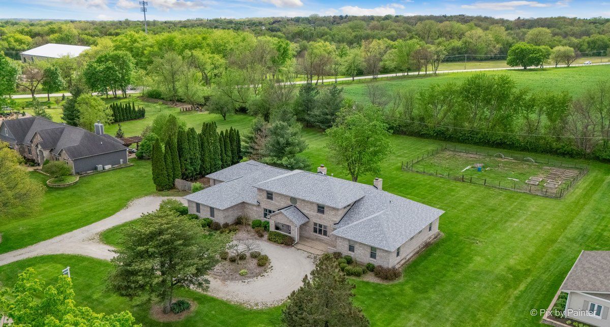 3N946 Babson Lane, St. Charles, IL 60175