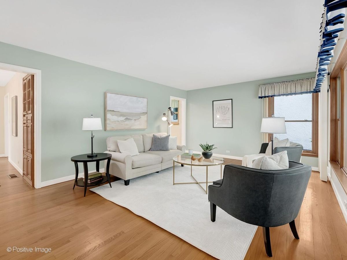 613 N Spring Avenue, La Grange Park, IL 60526