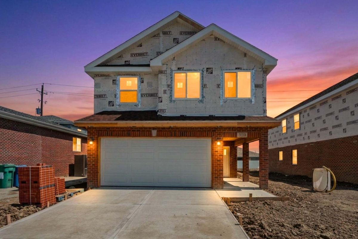 15239 7th Avenue, Phoenix, IL 60426