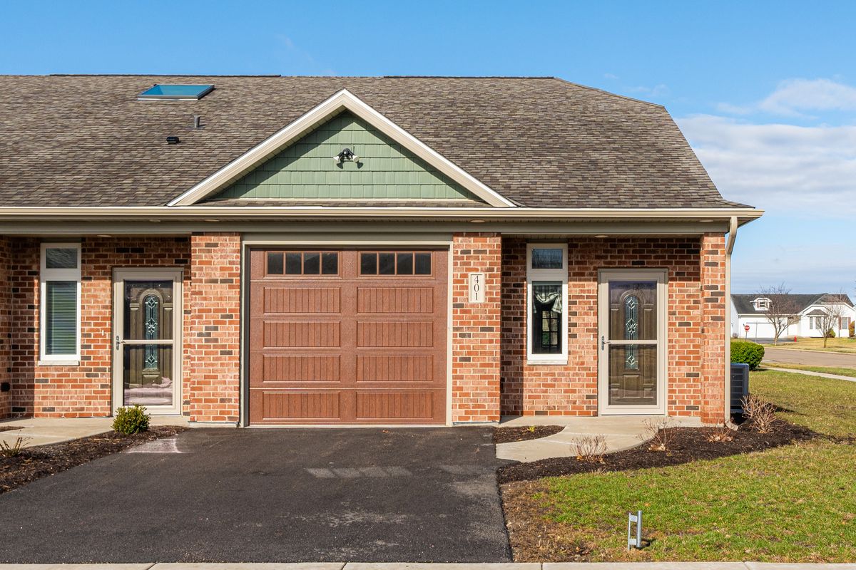 101 Granite Way, Genoa, IL 60135