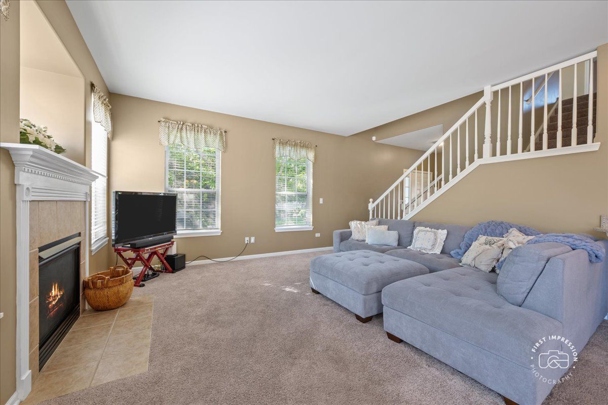 2582 Lorraine Circle #2582, Geneva, IL 60134