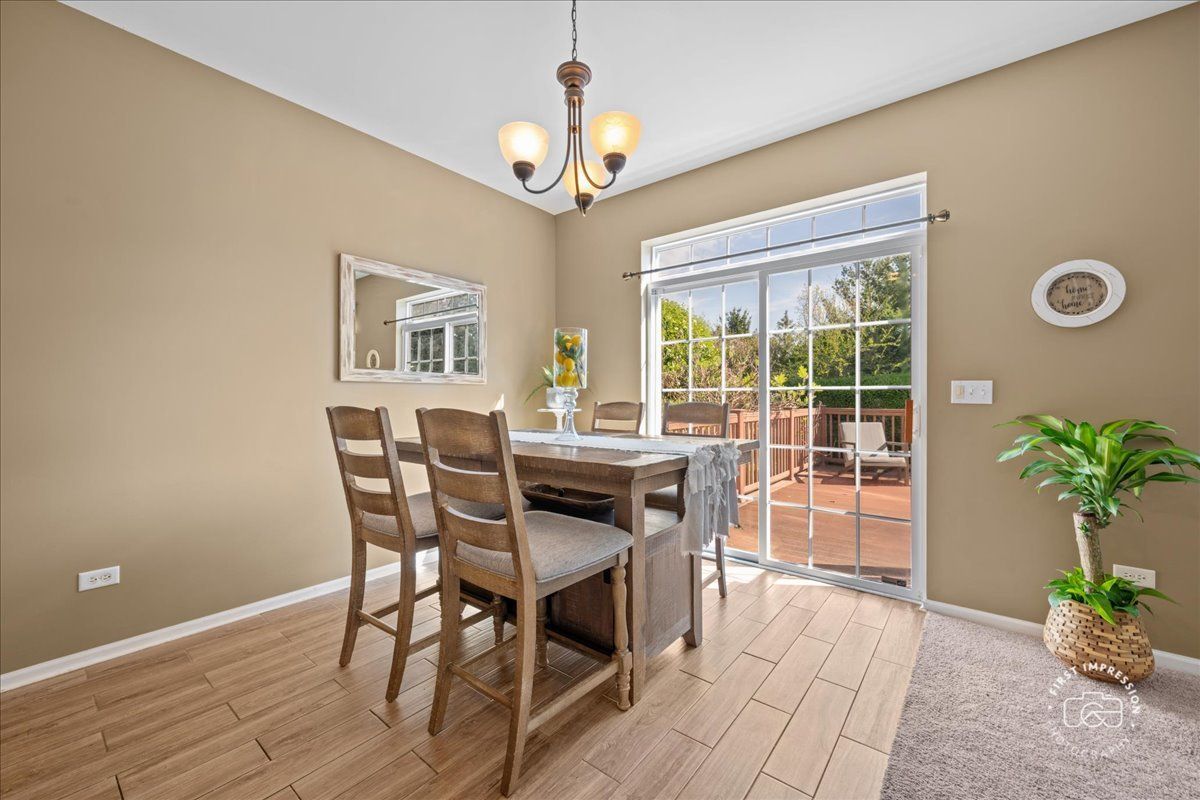 2582 Lorraine Circle #2582, Geneva, IL 60134