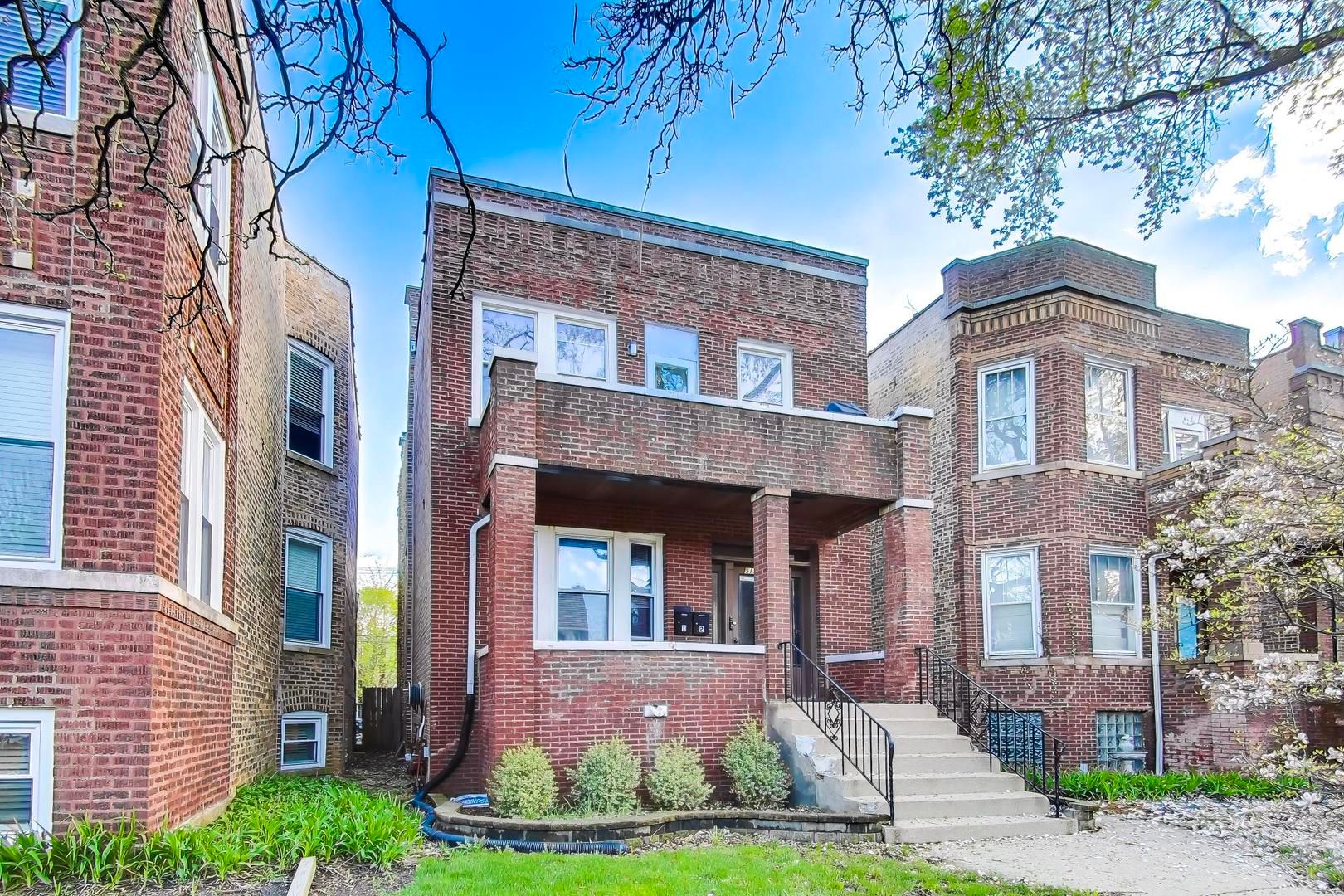 5147 W Cullom Avenue — Chicago, IL 60641