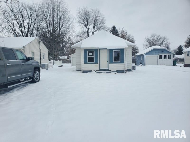 1385 CLARK Street, Galesburg, IL 61401