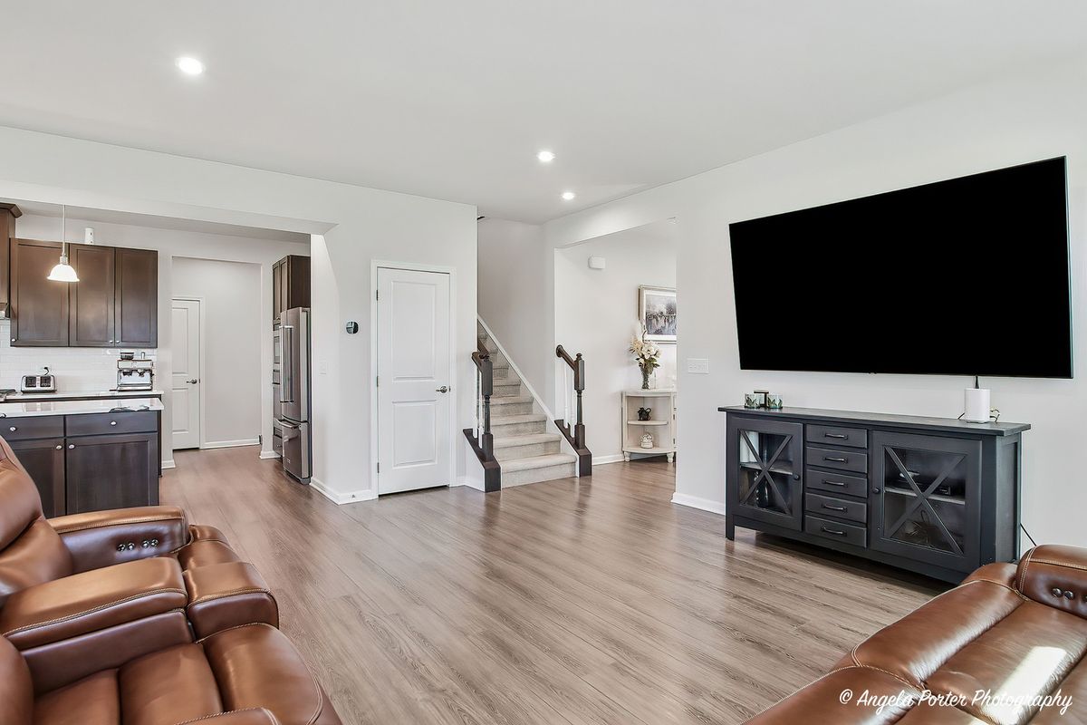 7443 Alexandra Lane, Union, IL 60180