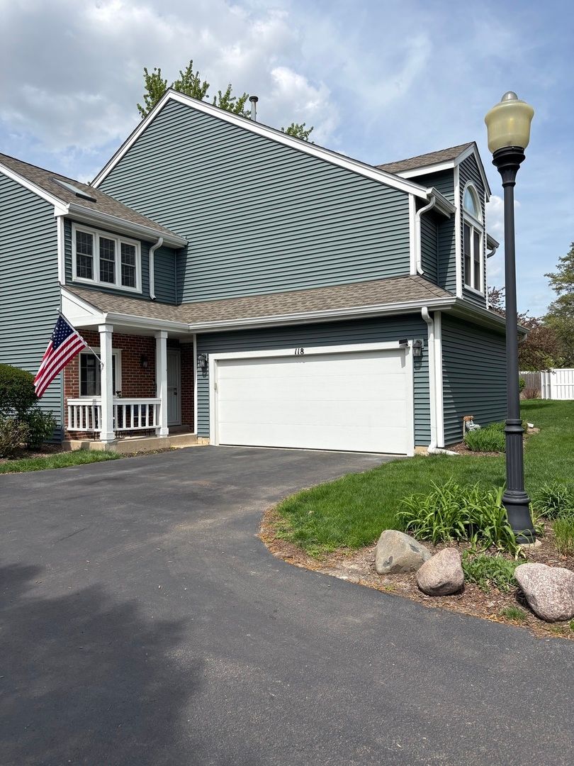118 Atherton Court, Bloomingdale, IL 60108