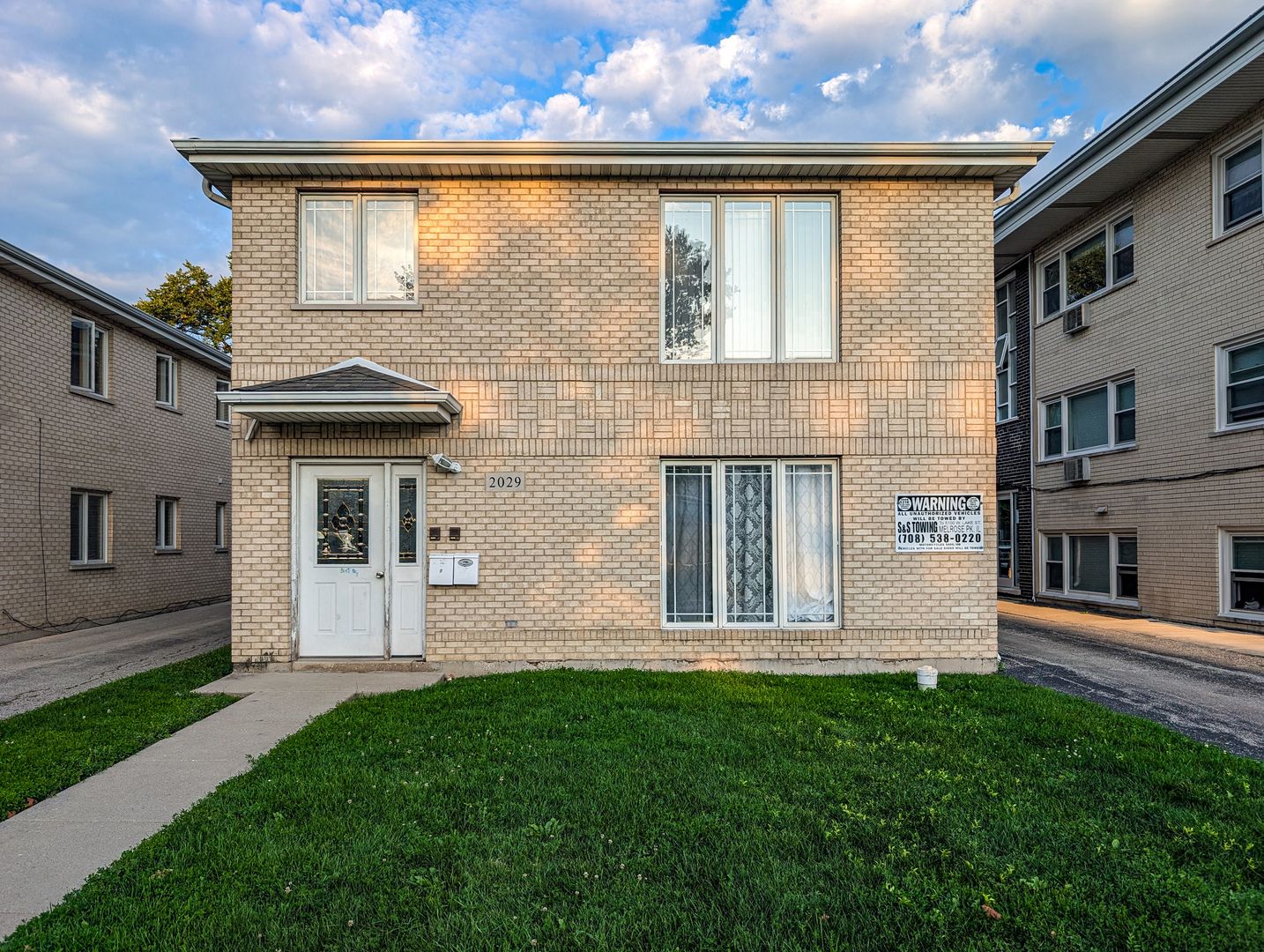 2029 19th Avenue — Melrose Park, IL 60160