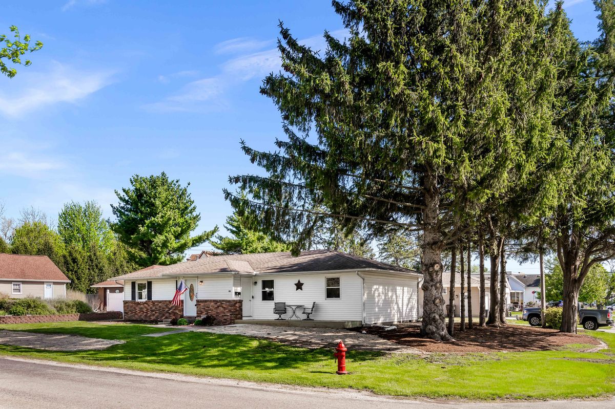 501 Cherry Street, Leroy, IL 61752