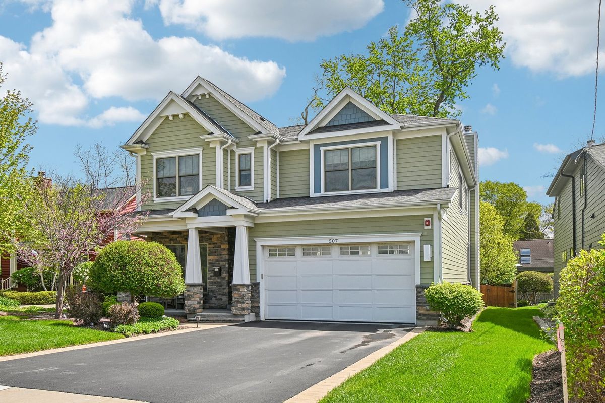 507 North Avenue, Barrington, IL 60010