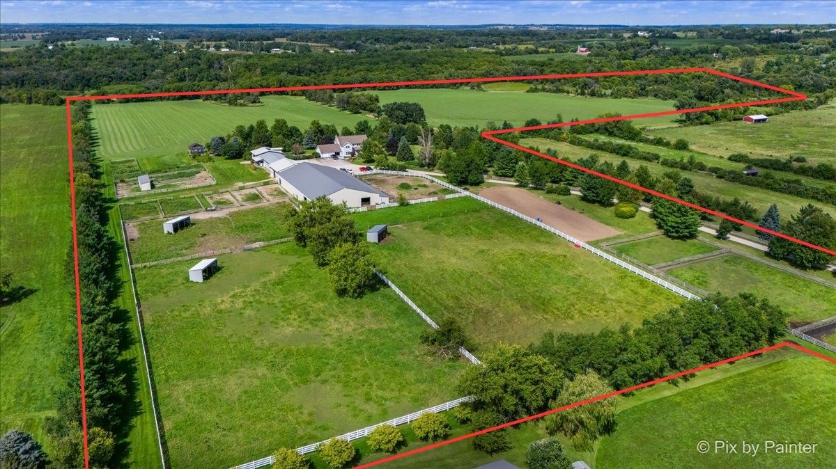 19602 Hebron Road, Harvard, IL 60033