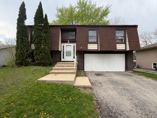 157 Plainview Drive — Bolingbrook, IL 60440