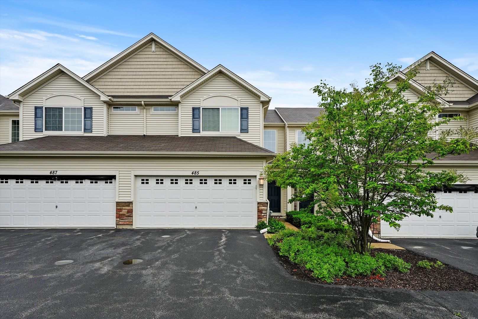 485 S Jade Lane — Round Lake, IL 60073