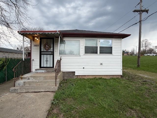 1402 Berkeley Avenue — Ford Heights, IL 60411