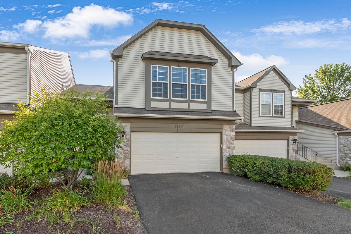 3124 Ollerton Avenue, Aurora, IL 60502