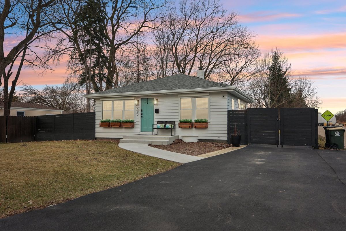 502 Smith Street, Palatine, IL 60067