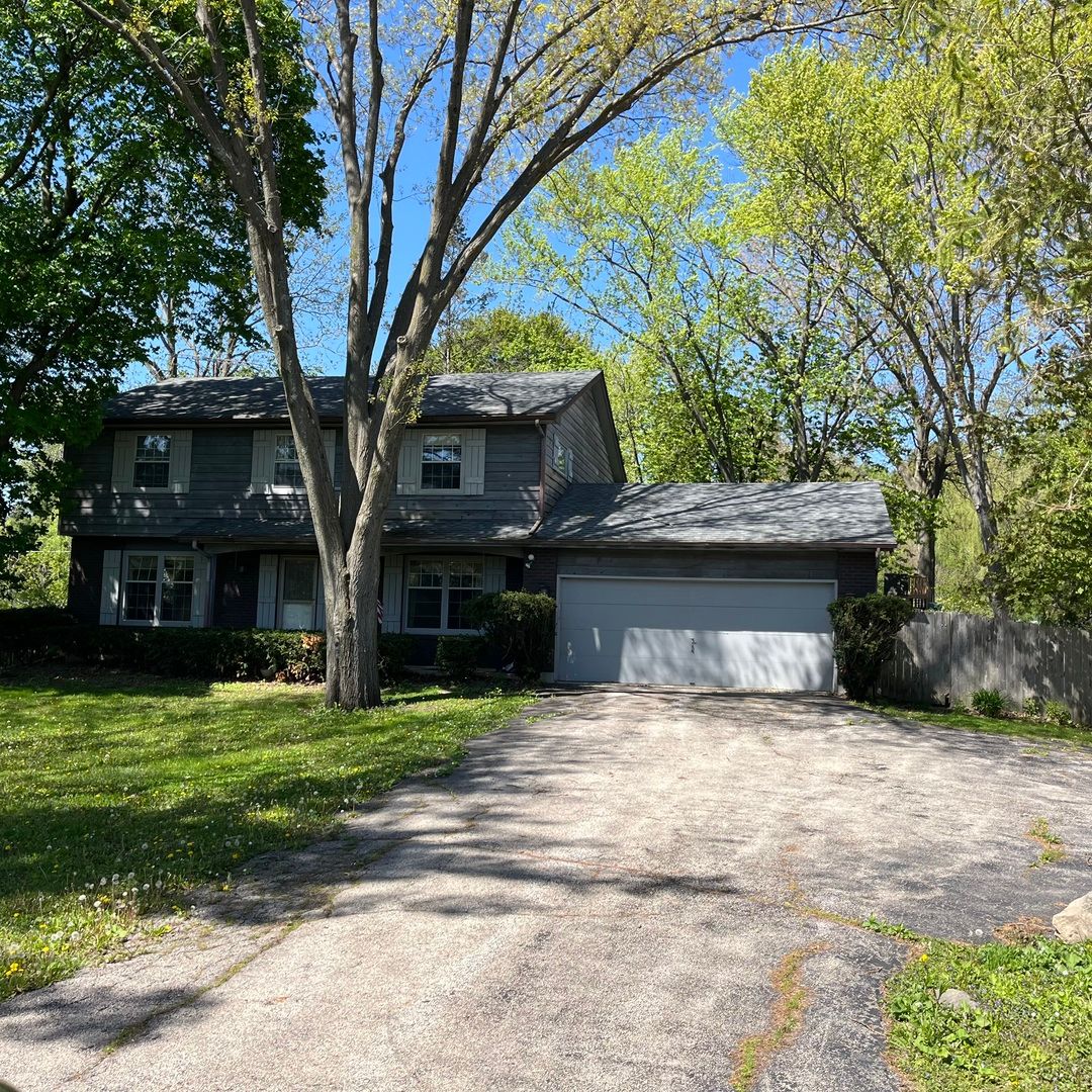 30974 Milwaukee Avenue, Libertyville, IL 60048