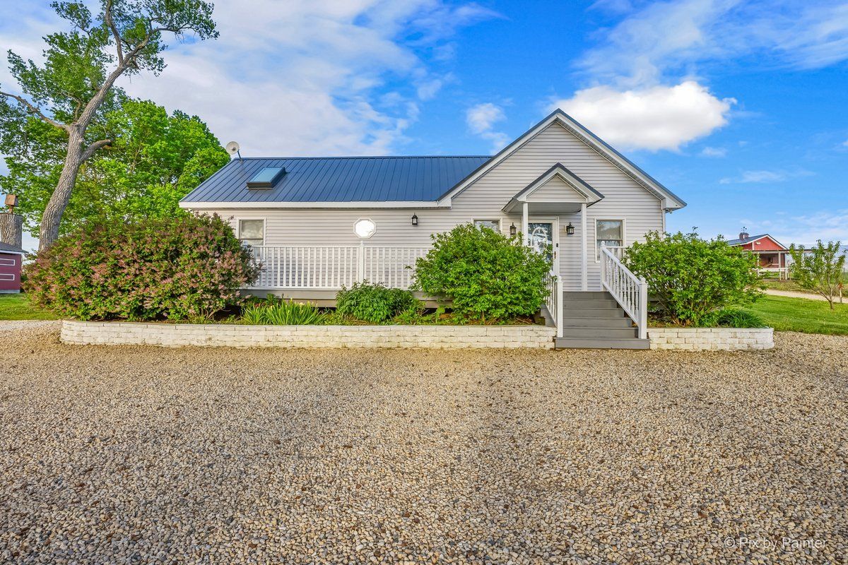 2S919 Dauberman Road, Elburn, IL 60119