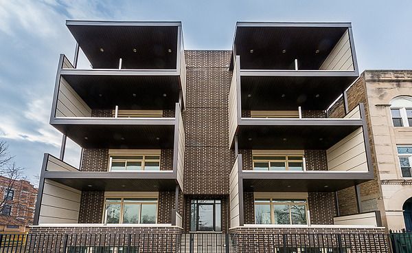 2835 Division Street, Chicago, IL 60622