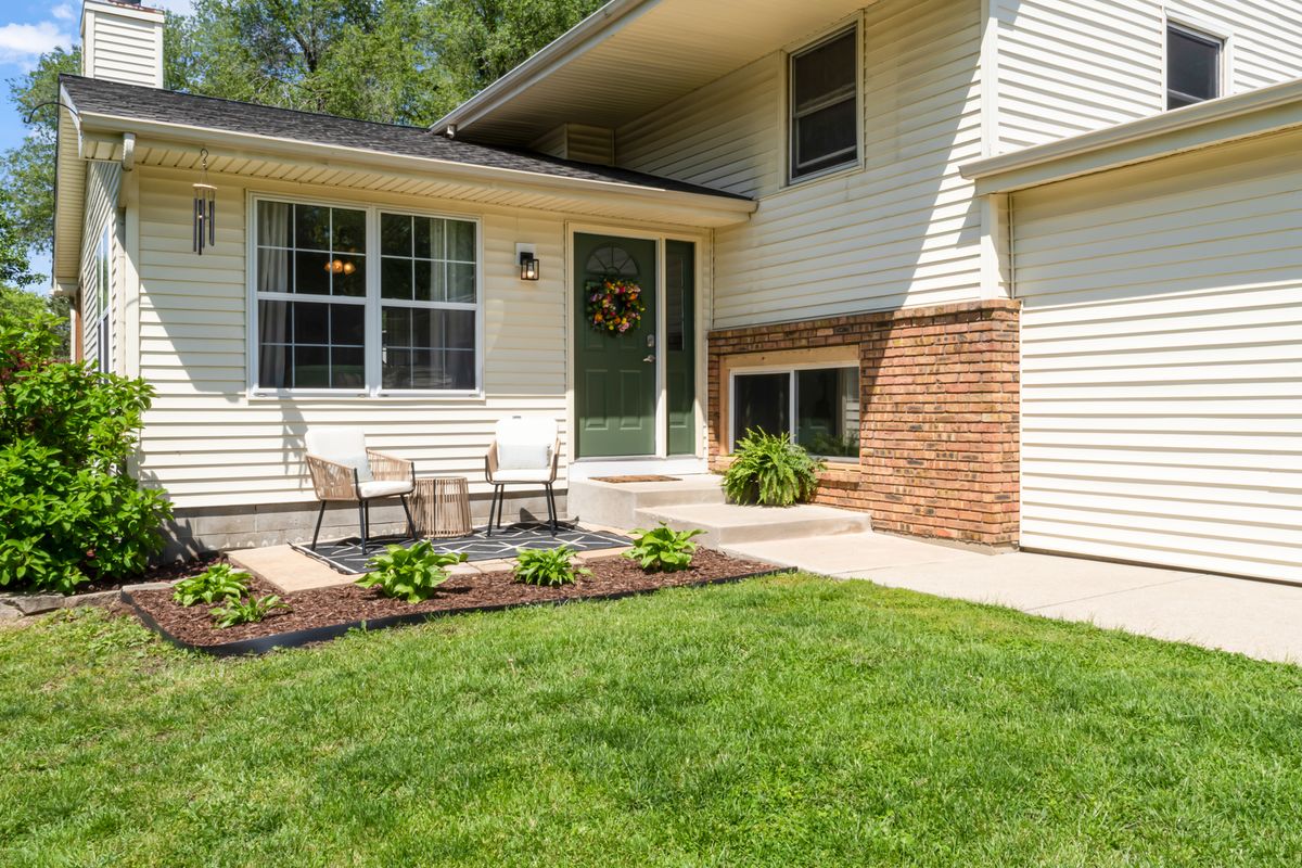 405 S Grove Street, Normal, IL 61761