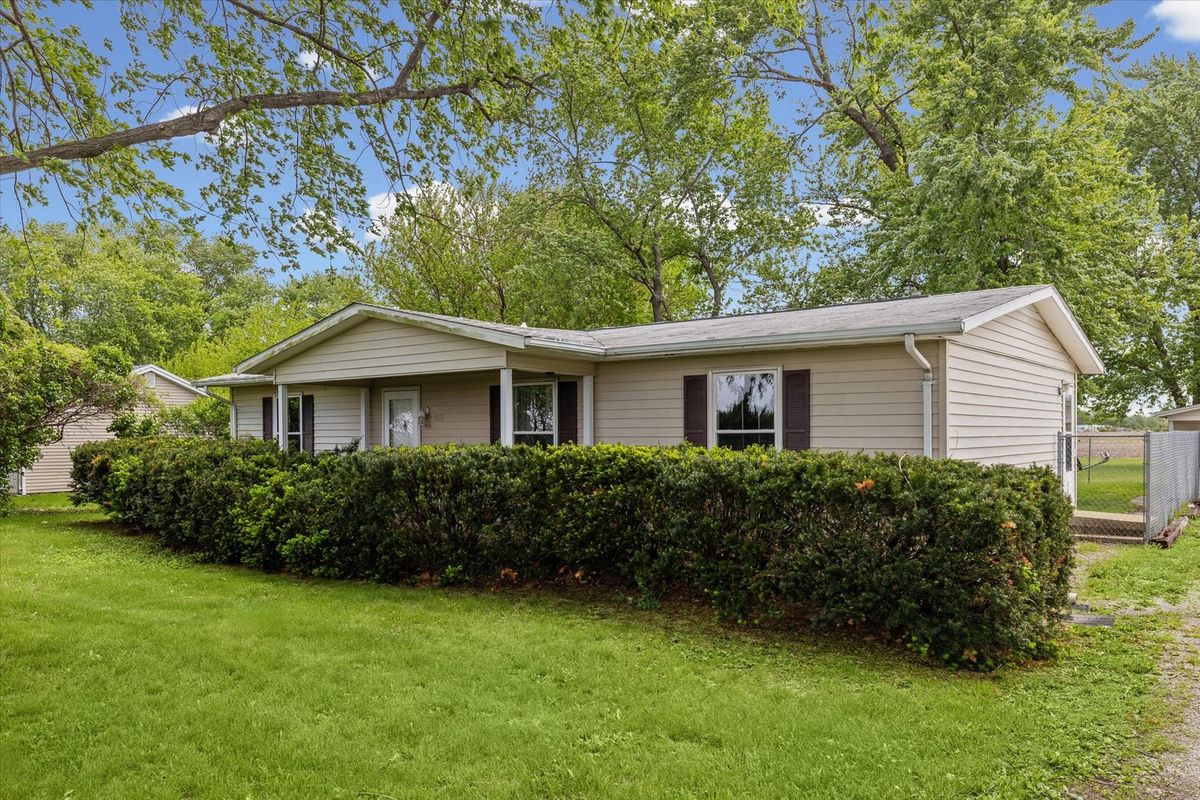 5816 Route 48 Highway, Decatur, IL 62526