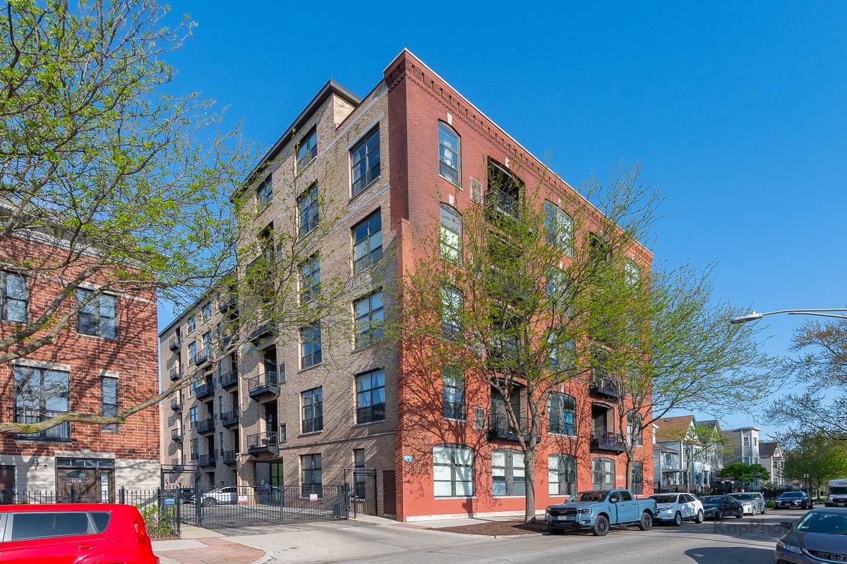 1820 Spaulding Avenue, Chicago, IL 60647